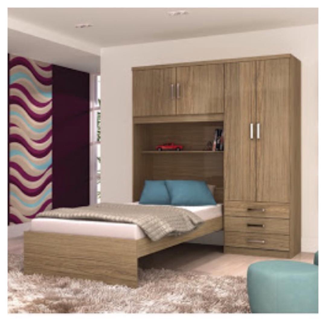 foto do Roupeiro 4 portas Cravo Nogal Móveis Henn